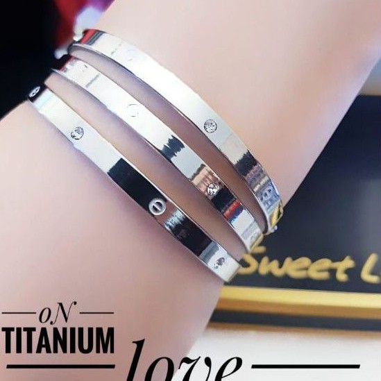 Titanium Gelang 123i