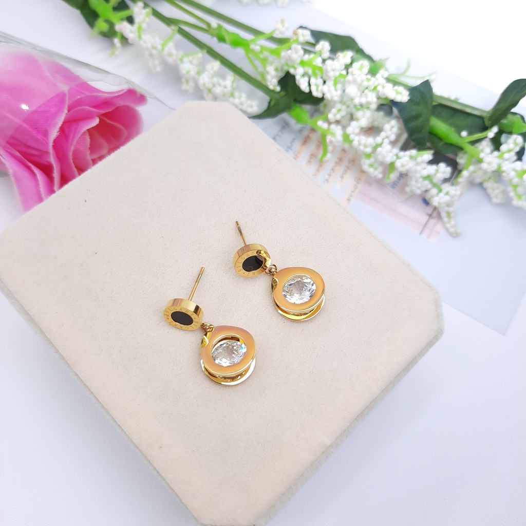 Anting Titanium B&lt;lgr Black Dengan Kristal Rose Gold, Gold dan Silver