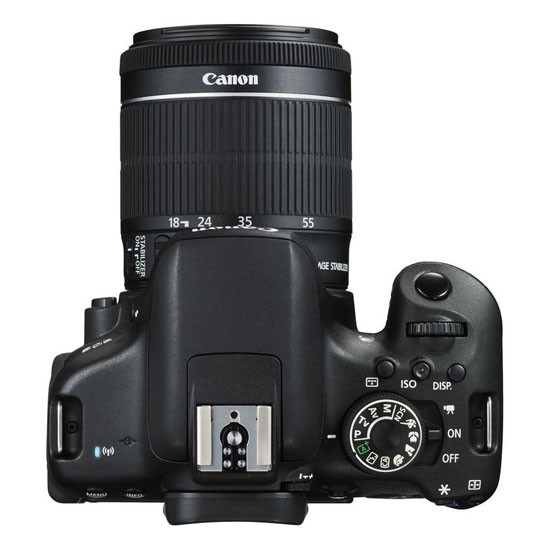 Canon EOS 750D Kit EF-S 18-55mm f/3.5-5.6 IS STM WiFi