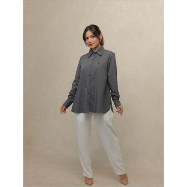 Billie Shirt Wearing Klamby