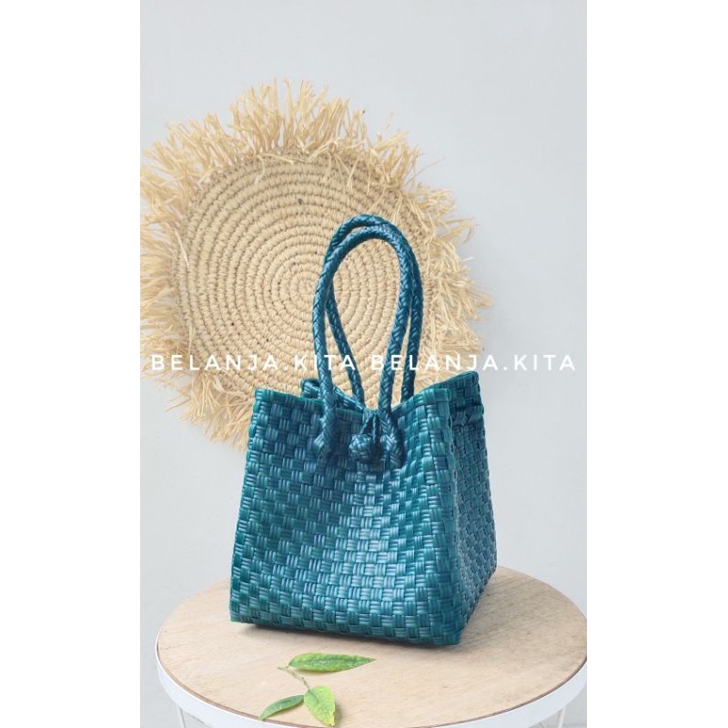 tas belanja hits tas kotak/ tas pantai cute bag/ tas anyaman plastik