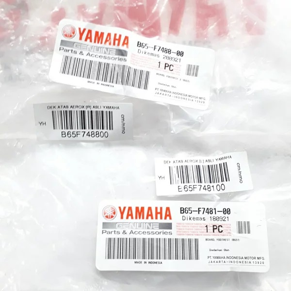 Dek Atas Bordes Board Footrest 2 Pijakan Kaki Set Kanan Kiri Aerox 155 100% Original ORI Yamaha YGP B65-F7488-00 B65-F7481-00