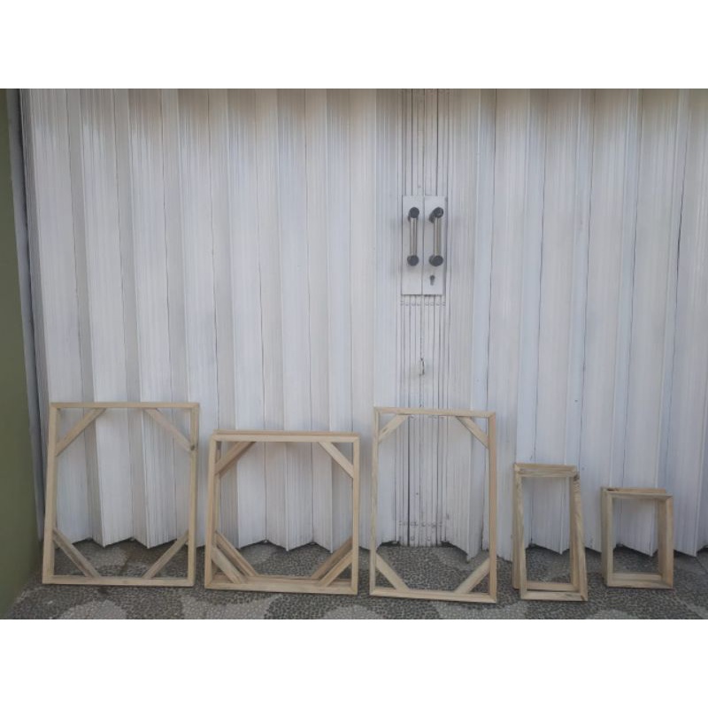 

SPANRAM LUKIS 70x80