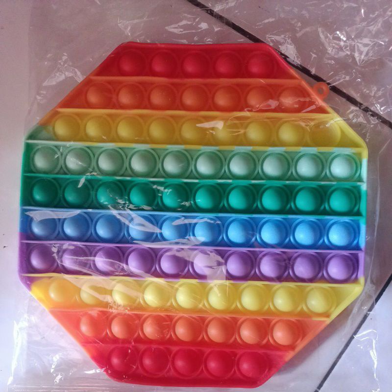 Pop it permainan anak-Persegi 8 Besar