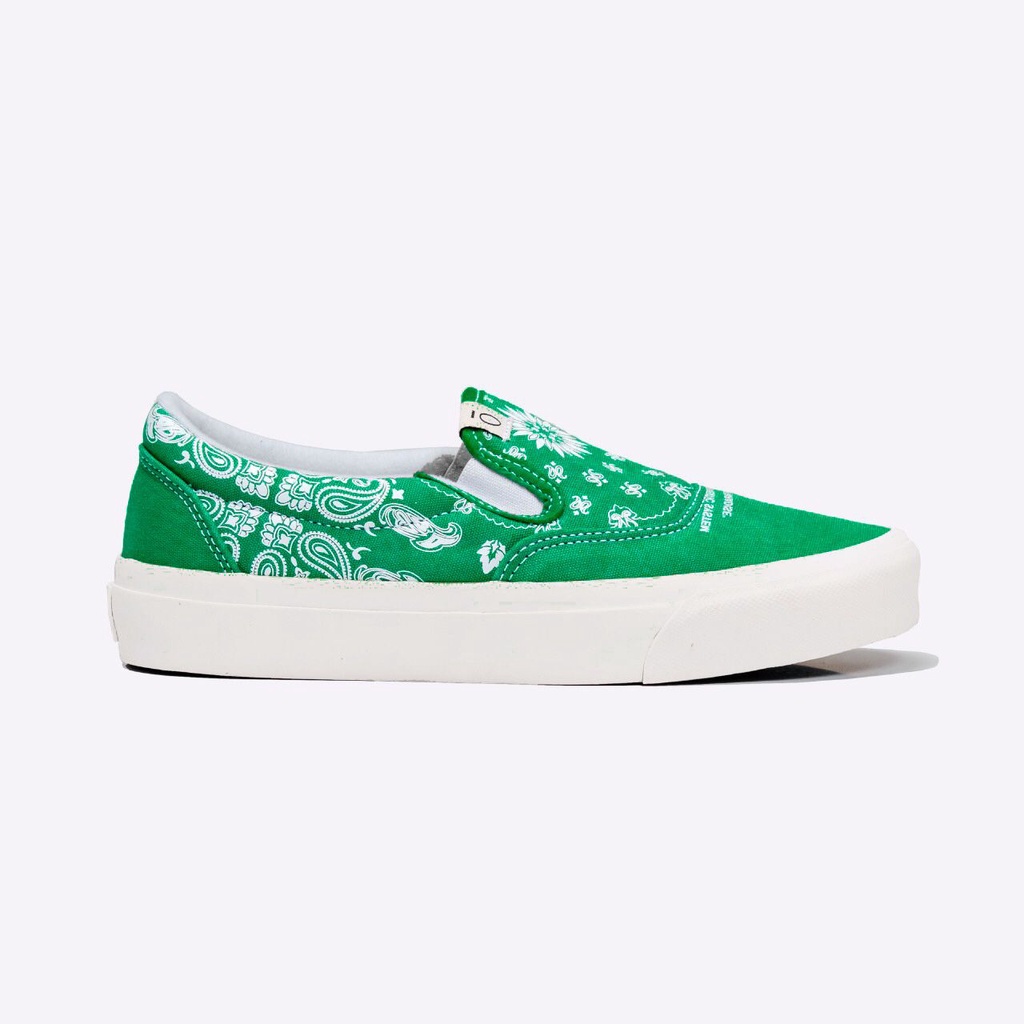 Sepatu Noosa Liberta Slip on Paisley Green/White