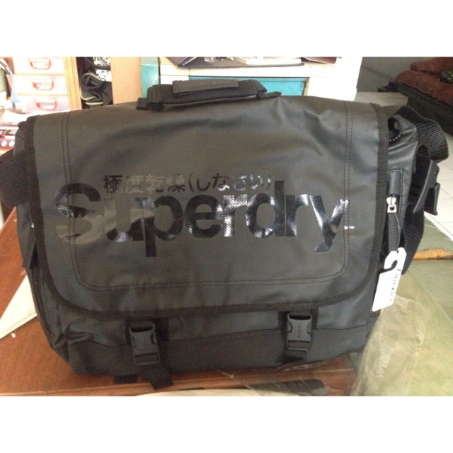 Superdry Japan Slingbag