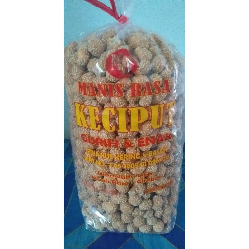 

keciput (makanan kering onde onde ketan asli goreng )