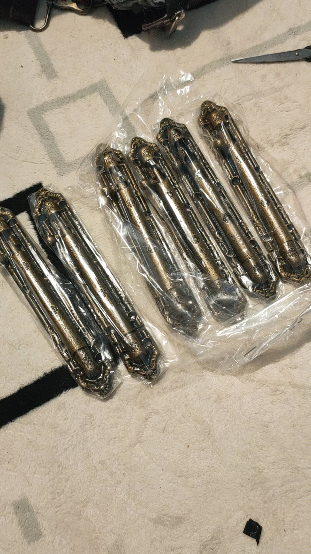 Pengunci Pintu Pengaman Lemari Kuningan Ukir Grendel Slot Pintu Kunci Jendela Gembok Antik Klasik