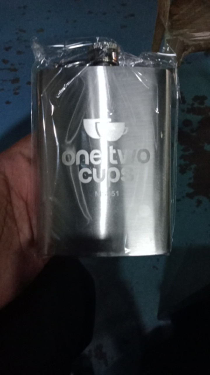 Botol Minum Wine Flask Bentuk Kotak 8oz Botol Bir