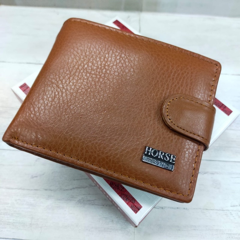 Dompet Kulit Asli. Dompet Pria Kulit. Dompet Imperial Horse Ukuran Standar Pakai Kancing Kode 023