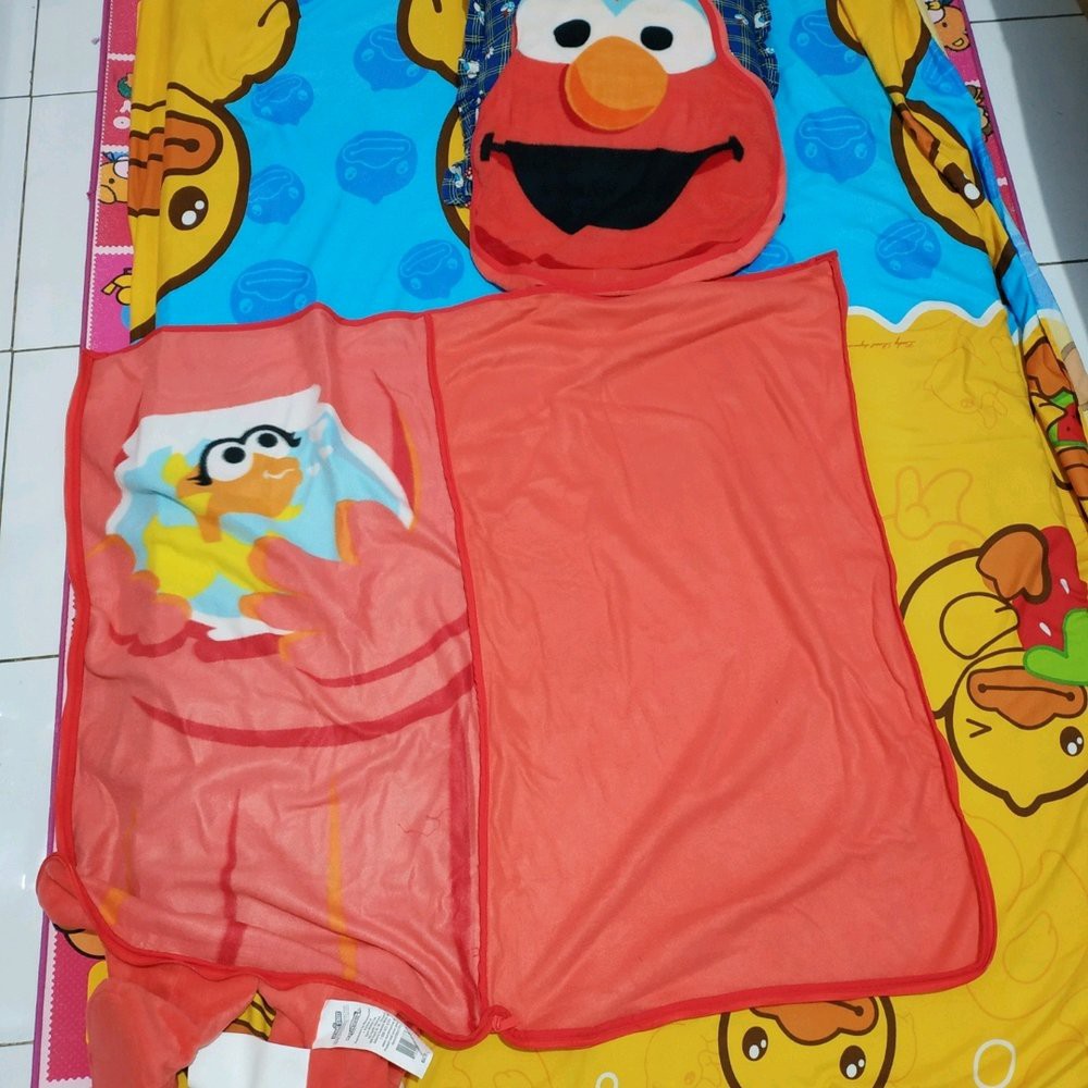 Selimut Fleece Anak Sleeping Bag Bulu Halus Hangat Elmo Cozy Wrap 1 2 3 Tahun Murah Shopee Indonesia