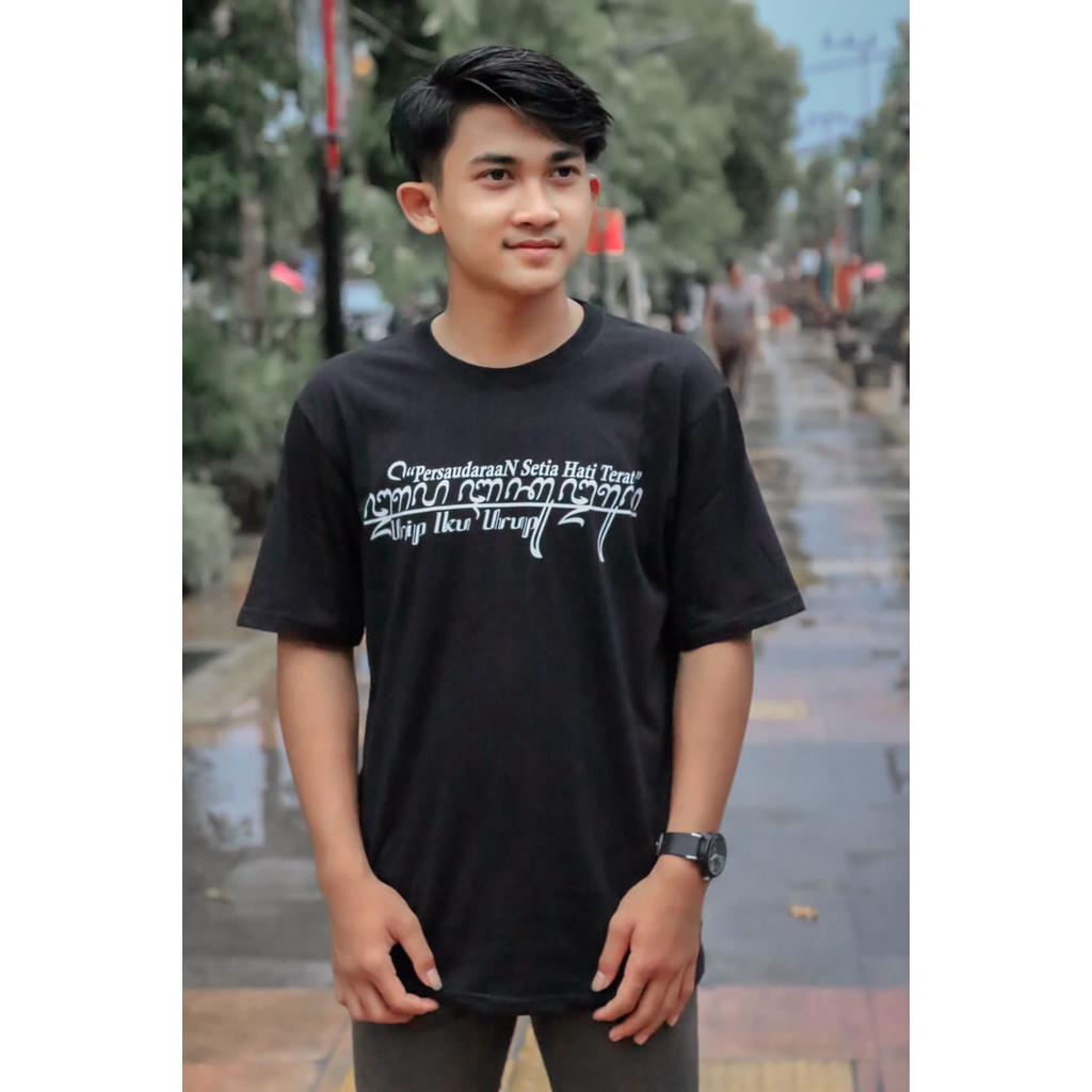 Kaos PSHT Urip Iku Urup