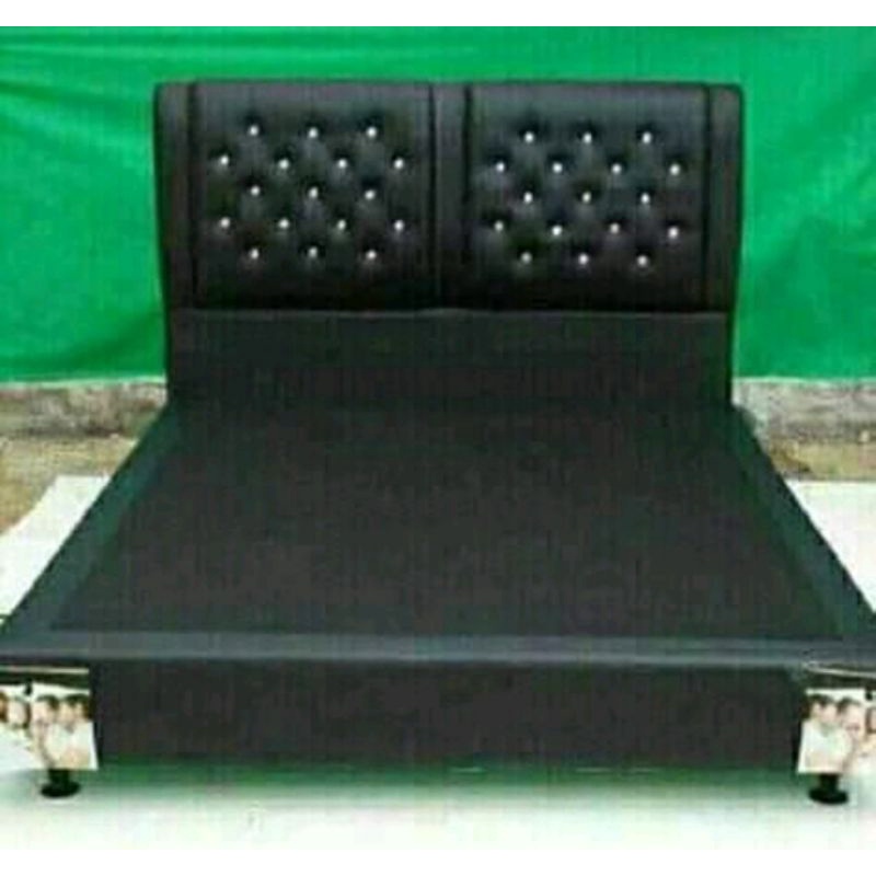 Divan Tanpa Sandaran 120 x 200 Laci