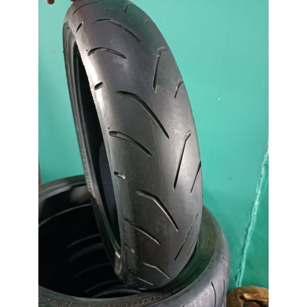 Ban Battlax s20 110/70 kondisi 85% Ring 17 cocok untuk motor sport battlax pirelli metzeler shinko a