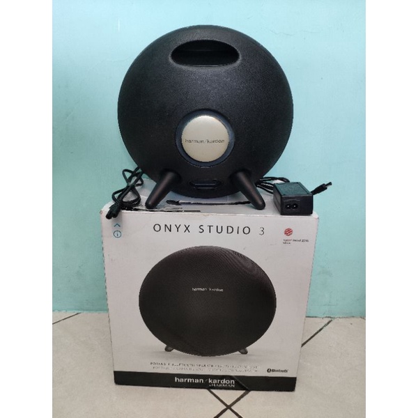 Harman Kardon onyx studio 3 second