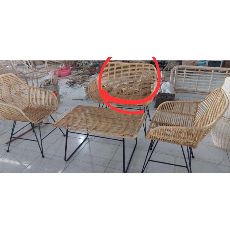 Set Kursi Teras Cafe Kaki Besi