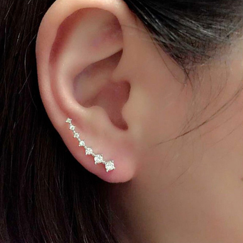 Anting Bentuk Hati Aksen Berlian Imitasi Bahan Zirkon Untuk Wanita