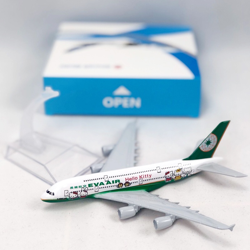 Miniatur DieCast Pesawat Tempur Hello Kitty Airbus 380 Bahan Metal Eva Ukuran 16CM Untuk Hadiah