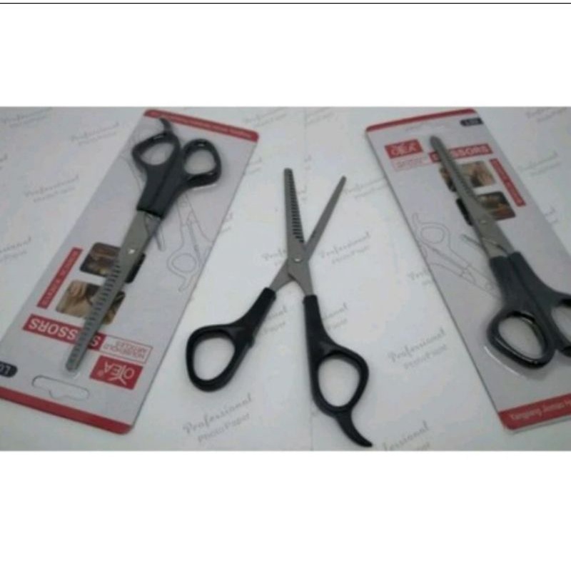 

Gunting Rambut Sasak 15cm