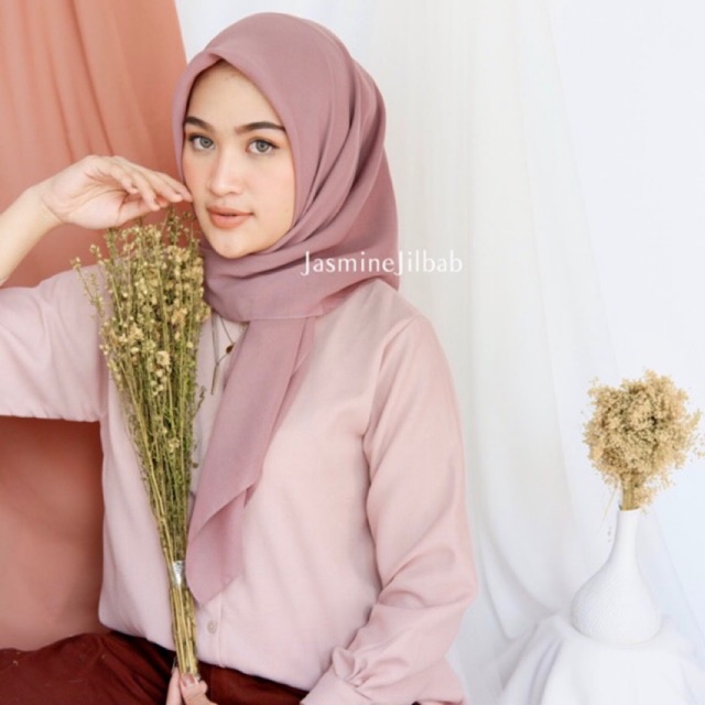 60 Warna Segiempat BELLA SQUARE Hijab Jilbab Polycotton Hycon Poton Polos Premium part 1