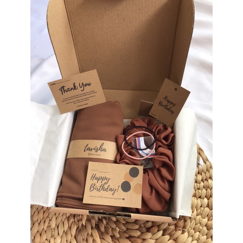 

gift box hijab | gift hijab | hampers