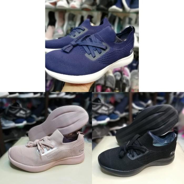 Sepatu Skechers Wanita Skechers Statement New Restock