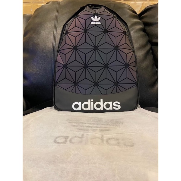 ADIDAS BACKPACK ISSEY MIYAKE / TAS RANSEL BACKPACK ISSEY MIYAKE REFLECTIVE GREY MAROON NAVY