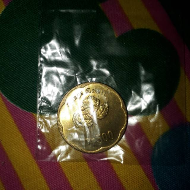 Uang koin 500 tahun 1991 ,semua ada 5 keping dengan harga yang tercantum
