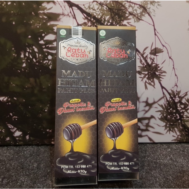 

Ratu Lebah Madu Hitam Pahit Plus Ekstrak Propolis & Daun Insulin 470gr
