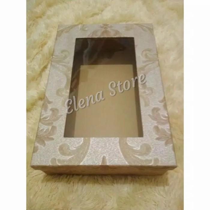 

Kotak Box Parcel Mukena, Kado Ukuran 30X20X7,5 Wallpaper 062