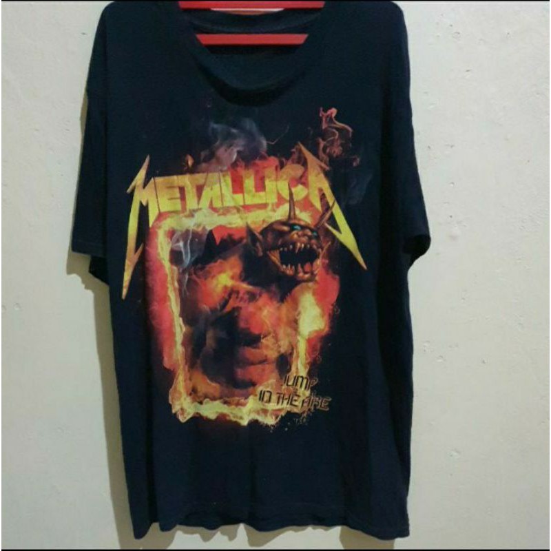 PRELOVED TSHIRT BAND METALLICA BRAVADO ORIGINAL