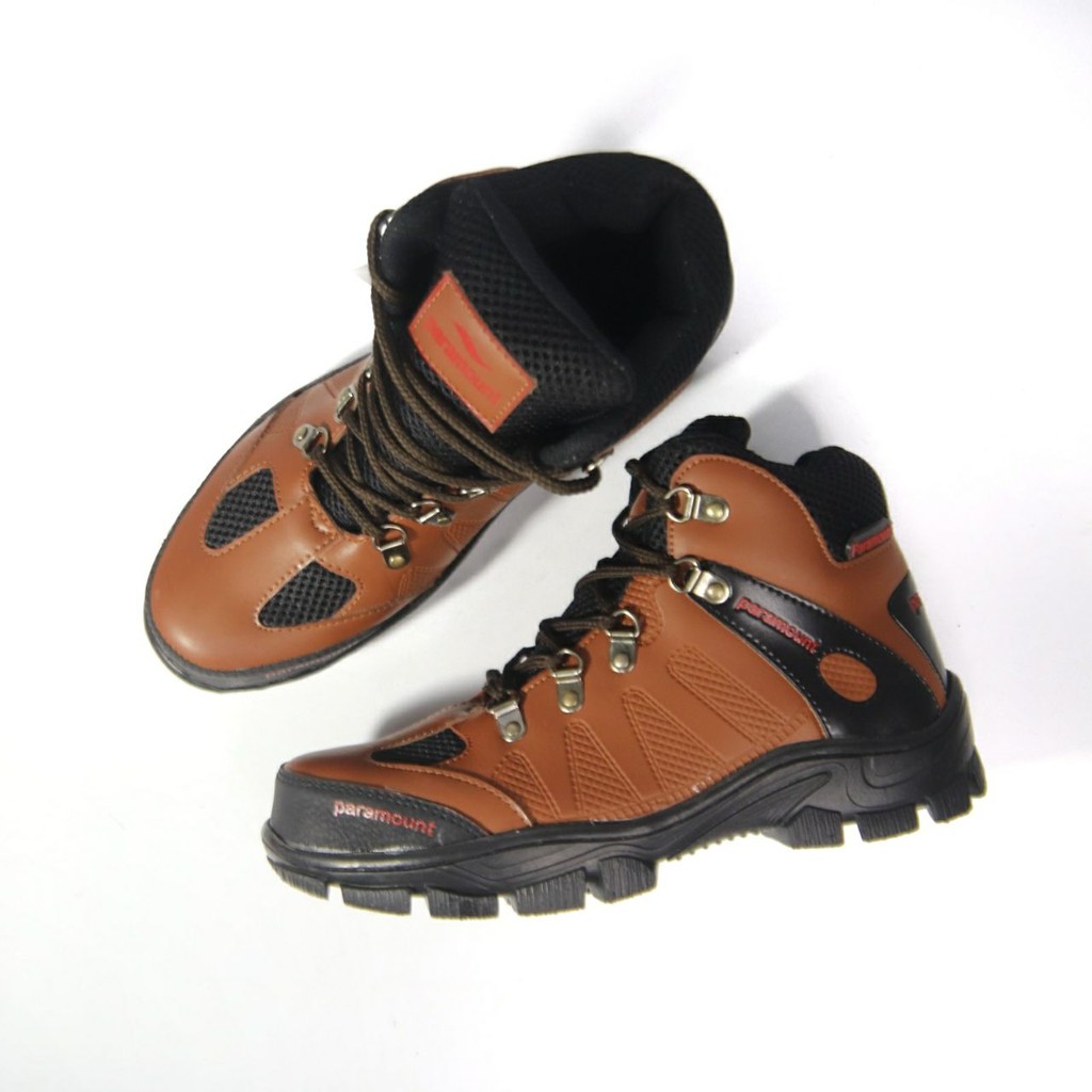 Sepatu pria tracking safety paramount cover ujung besi sol di jahit size 39-43!!!