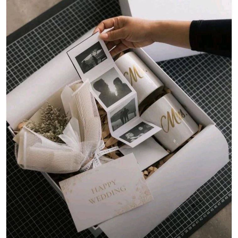 

Wedding Gift Premium