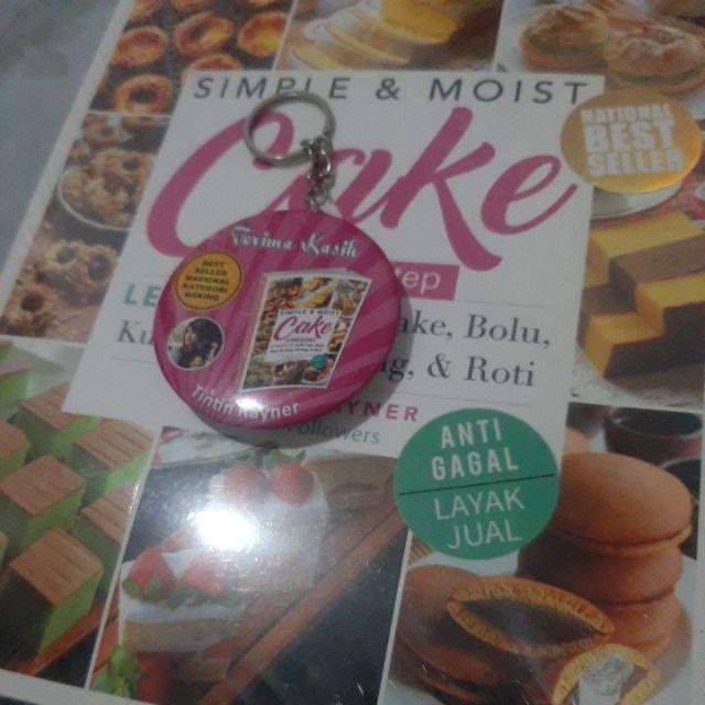 Simple And Moist Cake Cetakan Terbaru ( Free 1 Buku Resep & Celemek)
