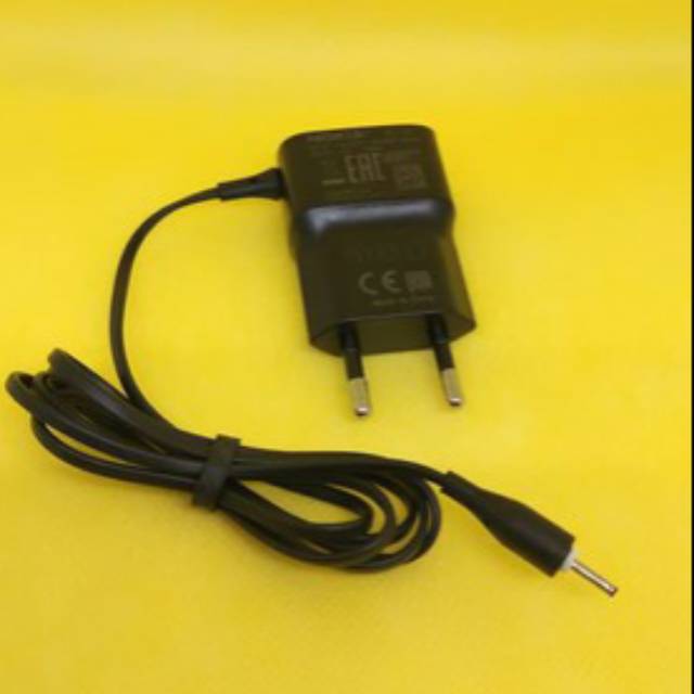 CHARGER NOKIA JARUM KECIL N8/N75 ( TC NOKIA )