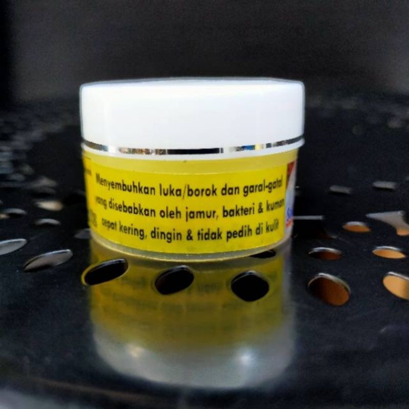 Gramaxin Salep Obat Luka Dan Gatel Untuk Kucing Dan Anjing-2