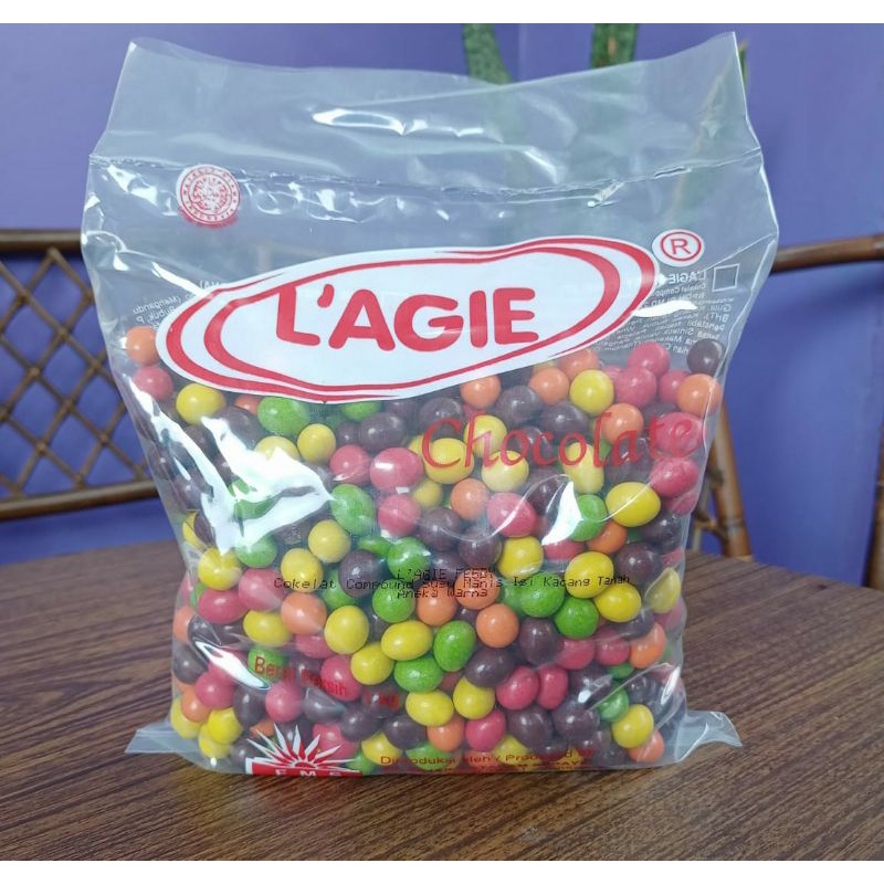 

Coklat Lagie febby 1kg