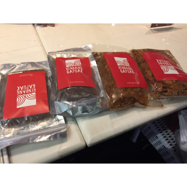 

Aneka Rendang Kering uk 250gr, available rendang daging, tuna, paru, telor serta Keripik balado