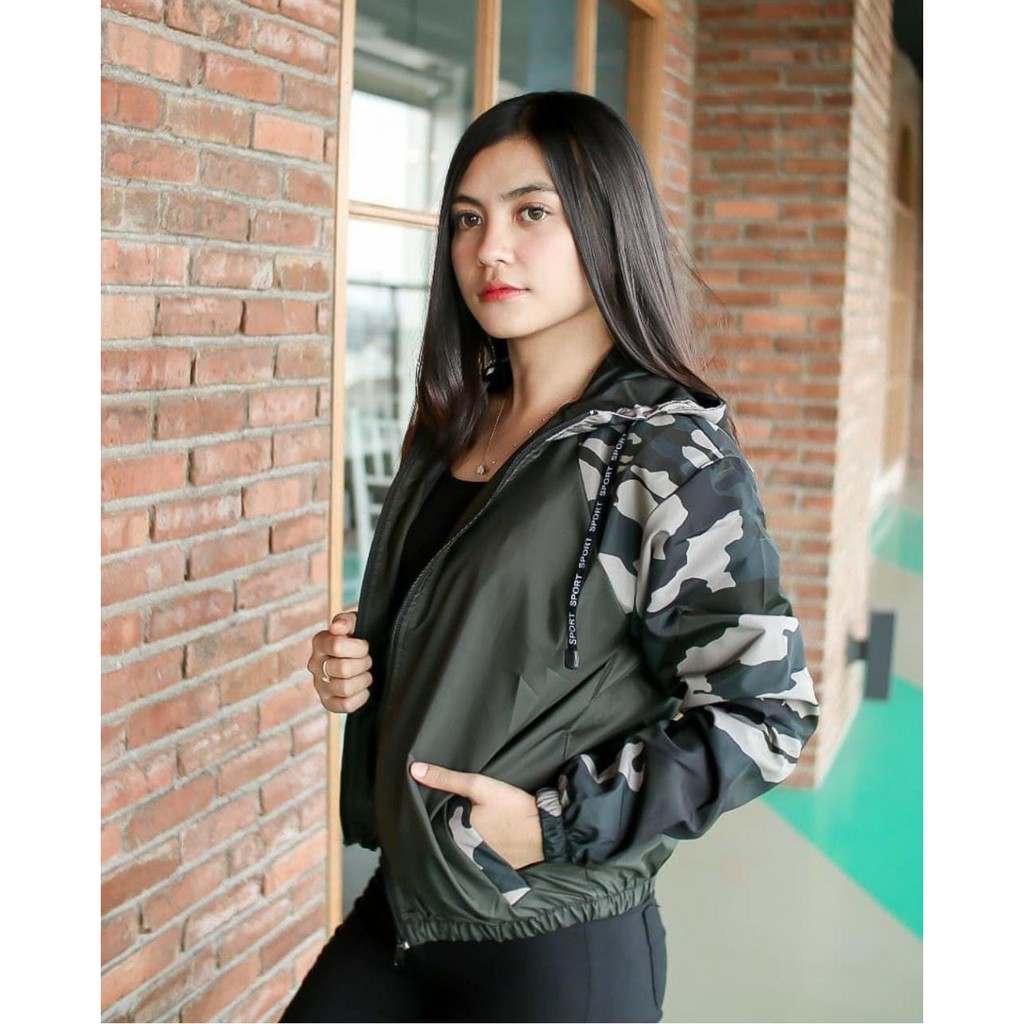 Drasting Army Jaket Wanita Bahan Flacee