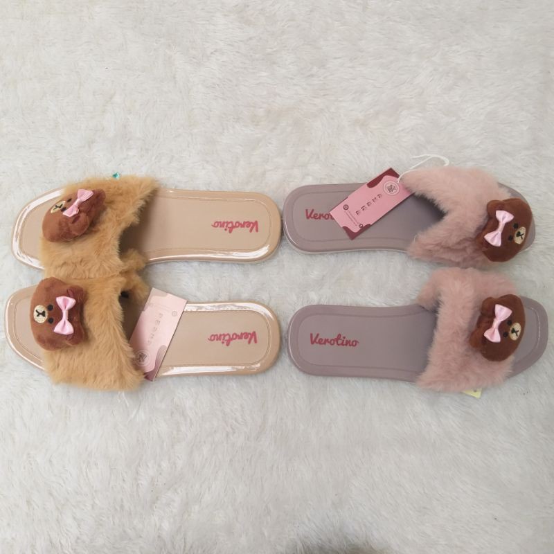 Sandal Jelly Bulu Verotino