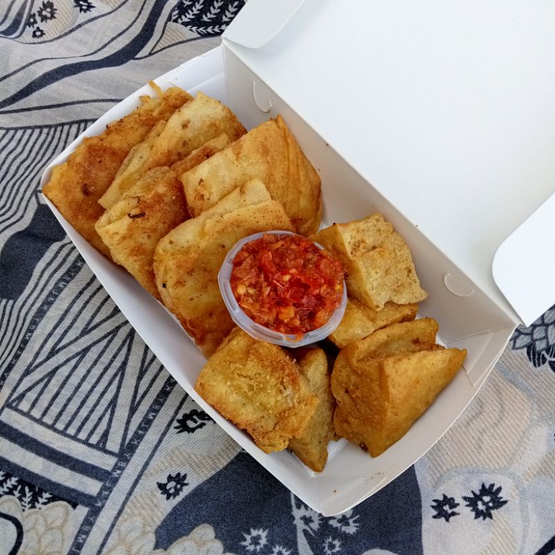 

TAHU ISI MERCON & MARTABAK MINI MERCON