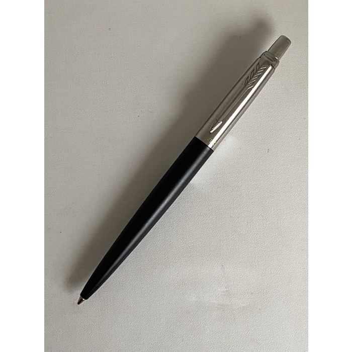 

Bagus Pulpen Parker New Jotter Bond Street Black ( Hitam ) Ct( Klip Silver ) Murah