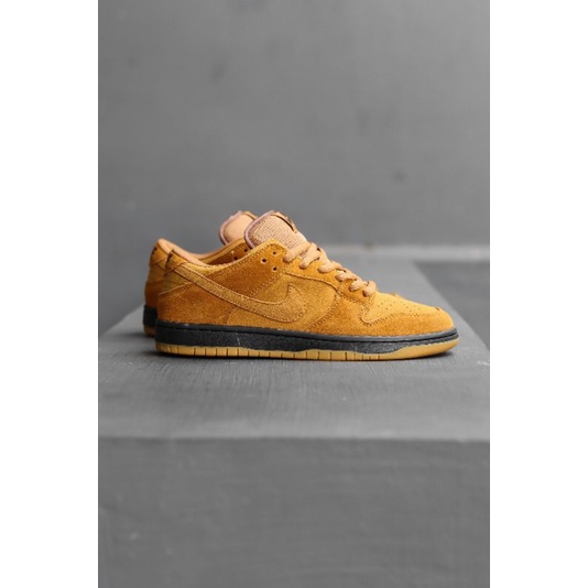 sepatu Nike sb dunk low wheat mocca