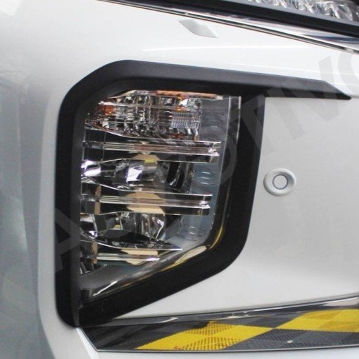 Garnish Headlamp Lampu Depan All New Pajero 2021 Hitam Doff