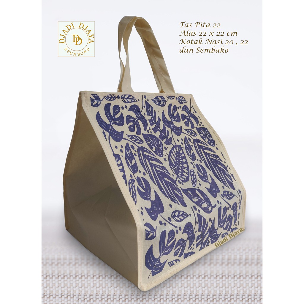 

Tas Hajatan Goodie Bag Pita Kotak 22 DB Navy