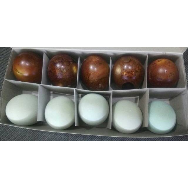 

Telur Asin Brebes Kombinasi 2 Varian Original Rebus, Bakar, Oven dan Pindang Isi 10 Butir