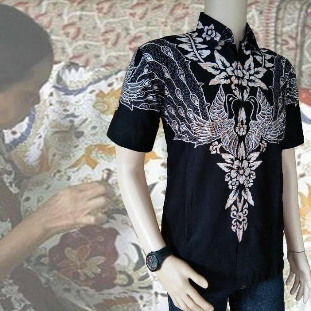 Baju Batik M L XL XXL JUMBO NEW ARRIVAL DISTRO BATIK HRB026 BATIK NOTOARTO HITAM MANIS /kemejabatik/batikmurah/batikkombinasiKemeja Batik Pria Moderen Lengan Pendek Motif Hitam Manis-3