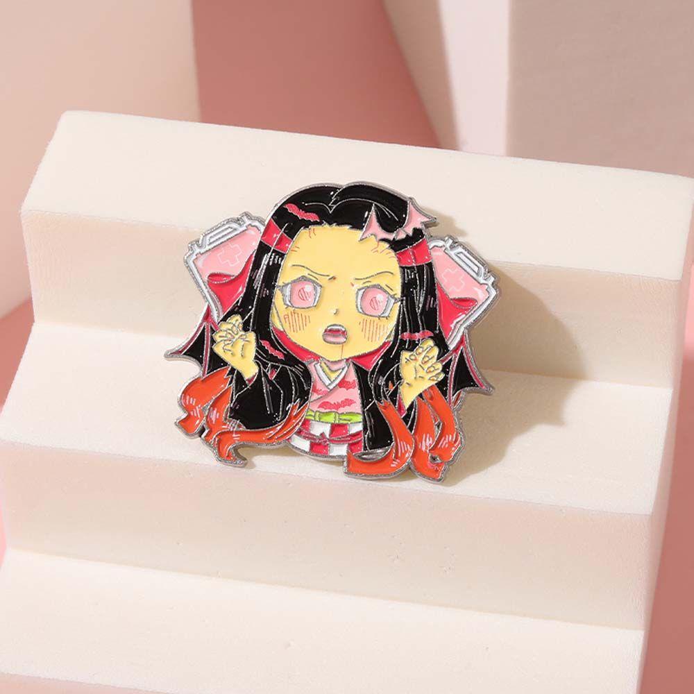 Agustinina Anime Demon Slayer Hadiah Untuk Mantel Anak Aksesoris Perhiasan Kerah Bros Anime Lencana Kimetsu no Yaiba Bros Pin