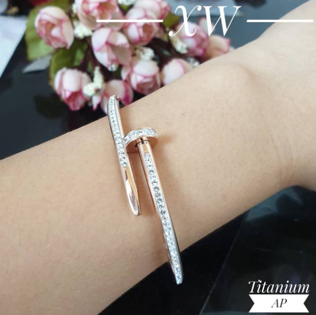 Gelang Titanium Paku Mata G01069