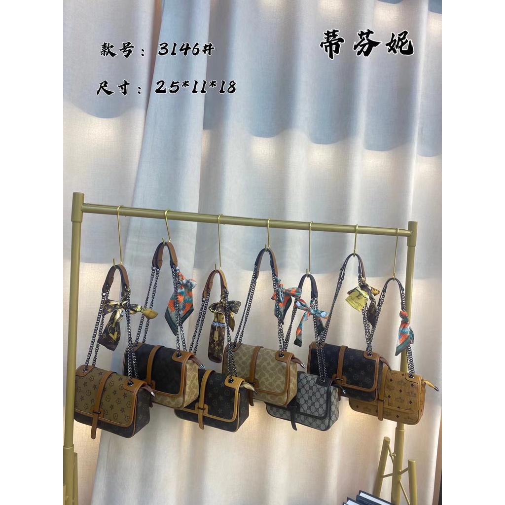 TIFENI & ROBO Tas selempang kekinian//fashion kekinian//wanita selempang terbaru kekinian 2022